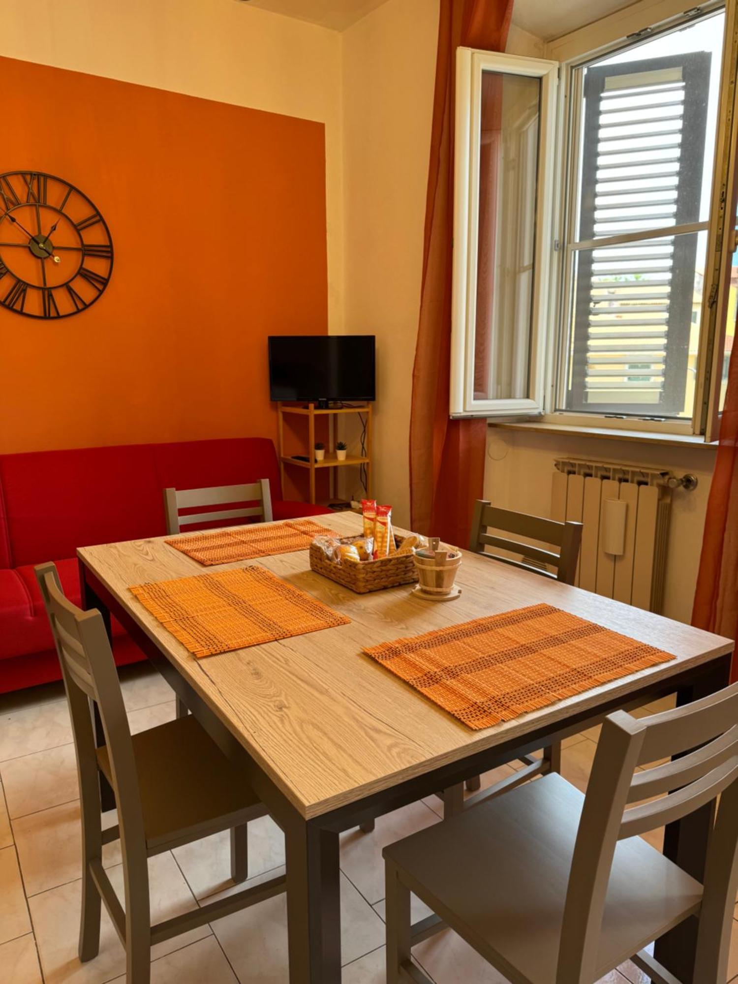 ליבורנו Colben Tuscany Home - Il Mare Dalla Finestra Nell'Atmosfera Tipica Livornese מראה חיצוני תמונה